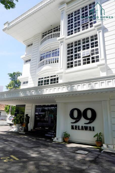 Апартаменты 99 Kelawei Джорджтаун Экстерьер фото